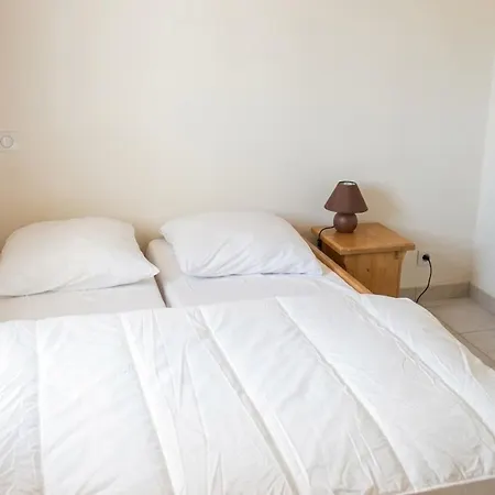 Maison Confortable Proche - 6 Pers.